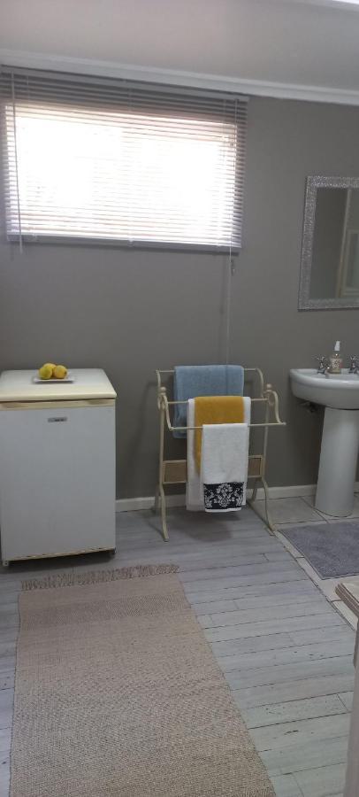 Peony Luxury Room With Wifi And Own Entrance Stellenbosch Exteriér fotografie