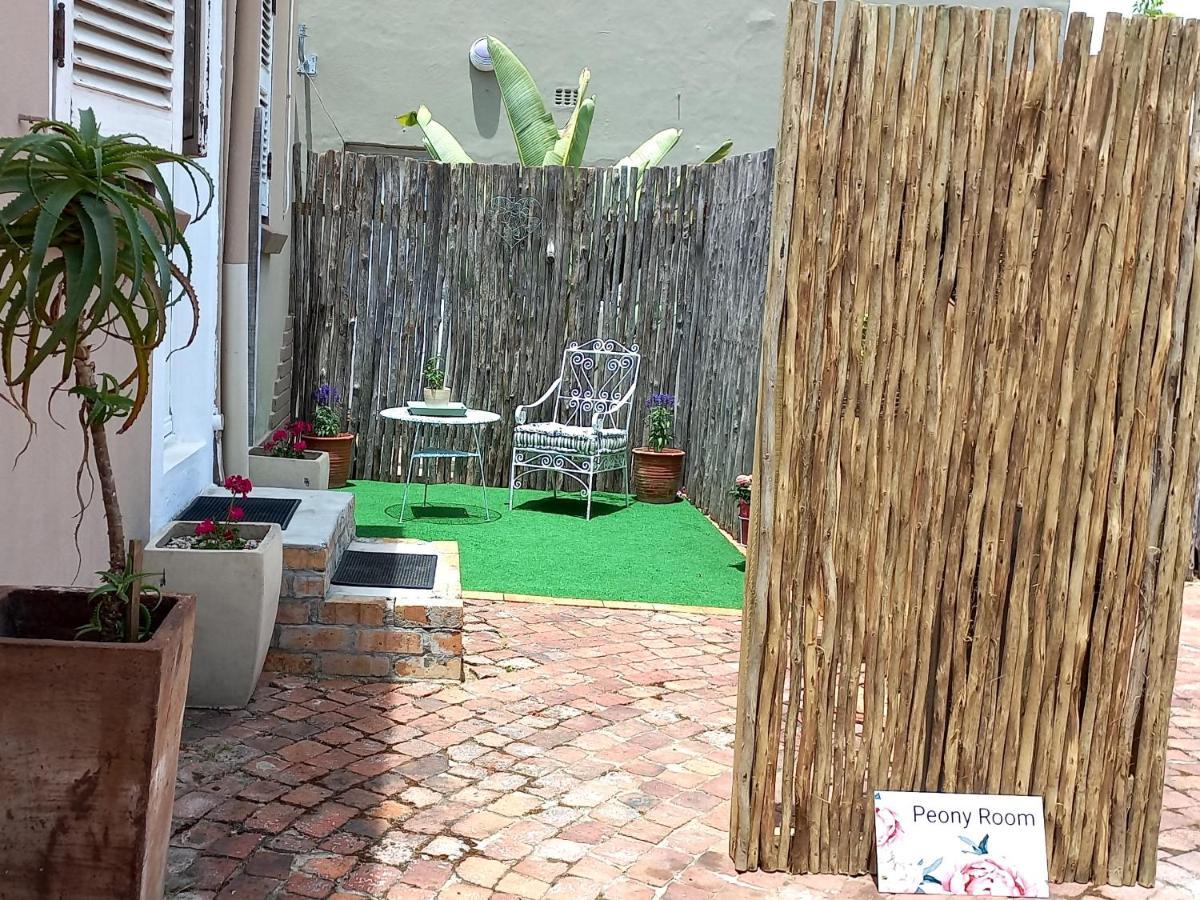 Peony Luxury Room With Wifi And Own Entrance Stellenbosch Exteriér fotografie